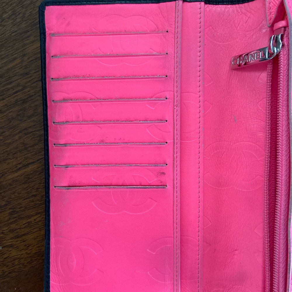 Chanel Wallet (Authentic) - image 8